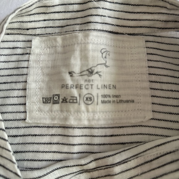 Not Perfect Linen Top Stripes - Picture 2 of 3